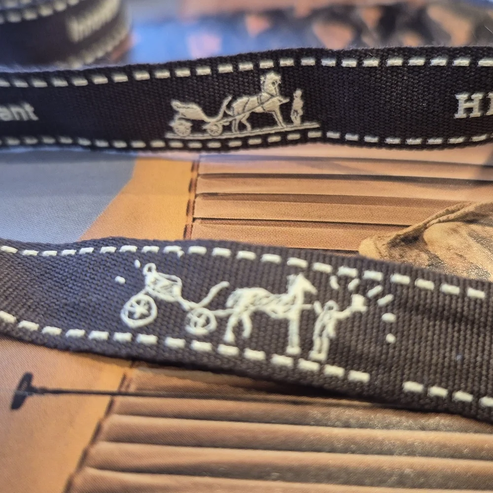 Herme`s novativation In The Making Brown Ribbon Accessory - Picture 5 of 6